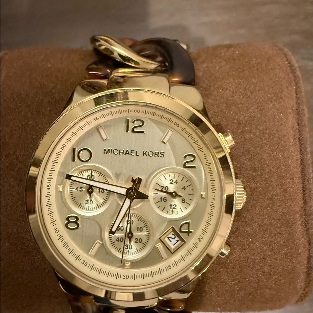 Michael Kors MK422 Women’s, Tortoise & Gold Chain Watch